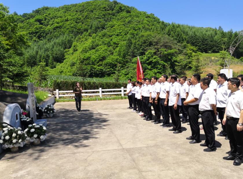 强化"不忘初心,牢记使命"主题教育效果,近日,集安市纪委监委组织机关